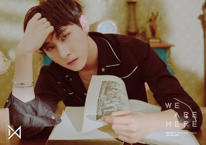  'WE ARE HERE' Concept foto #1