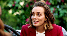  Leighton Meester as Angie D'Amato on Single Parents 1.14 “The Shed”