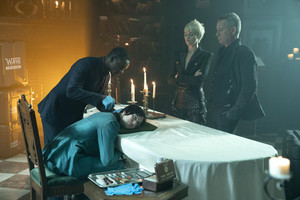  5x06 - 13 Stitches - Nygma, Lucius, Barbara and Alfred