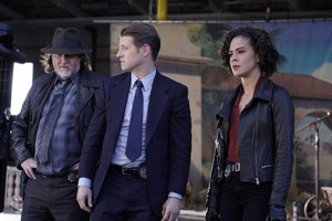  5x07 - Ace Chemicals - Harvey, Jim and Harper