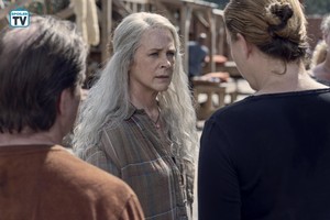 9x13 ~ Chokepoint ~ Carol and Dianne
