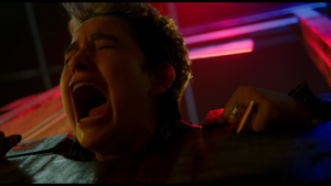 Bex Taylor-Klaus in Hell Fest