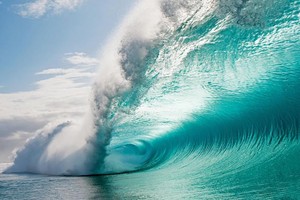  Deep Blue Surf