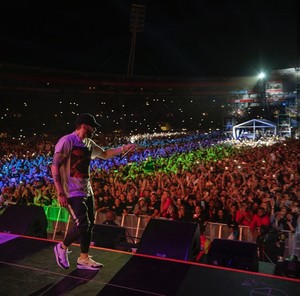  Eminem Rapture Tour