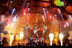 KISS ~Chicago, Illinois...March 2, 2019 (United Center)
