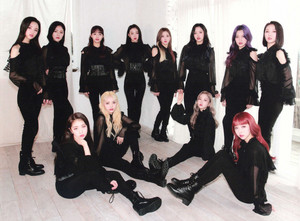  Loona [X X] Scans