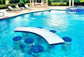  Pool With Built-in tafel, tabel And Chairs
