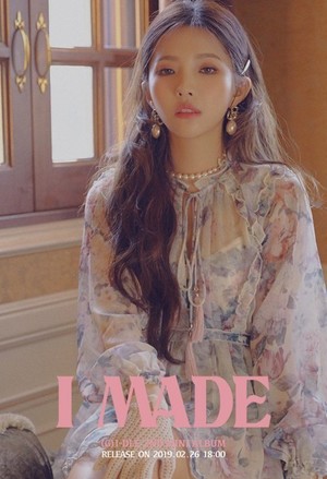  Soyeon teaser image for "I Made"