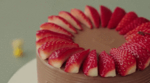  strawberi Chocolate Cake