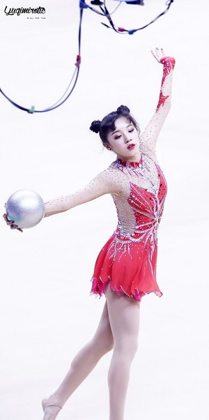  Yuqi ~ (G)I-DLE ~ Gymnastics Performance