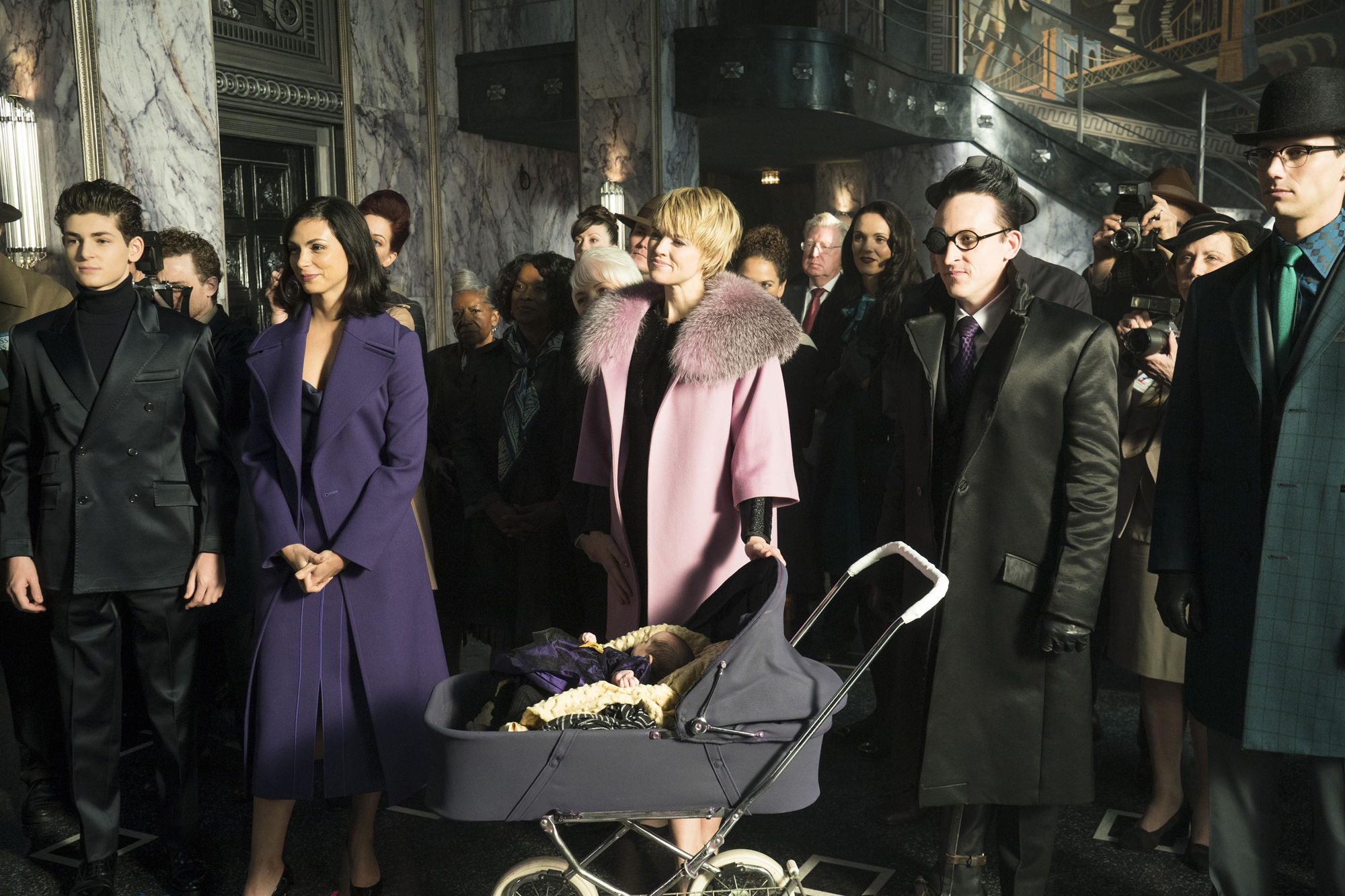 5x11 - They Did What - Bruce, Lee, Barbara, Penguin and Nygma