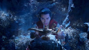  Aladdin và cây đèn thần 2019