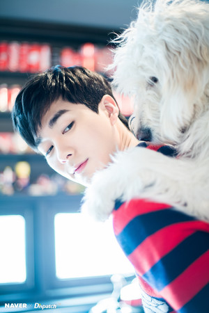  Aron photoshoot with कुत्ता