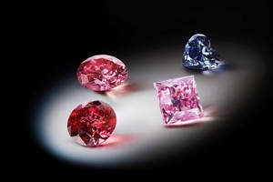  Assortment Of Diamonds In Different Colors