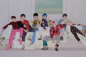  BTS MAP OF THE SOUL - PERSONA Photoconcept Ver. 4