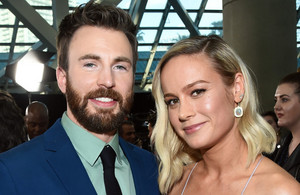  Chris Evans and Brie Larson (Captain America/Captain Marvel) @ Avengers Endgame L.A. premiere