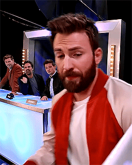  Chris Evans in The Stars of Marvel Studios’ Avengers Endgame Play a Drawing Game
