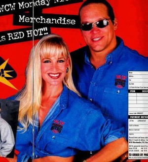  Debra and Mongo - Blue WCW Nitro Denim 셔츠