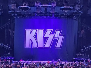  KISS ~Jacksonville, Florida...April 12, 2019 (Jacksonville Veterans Memorial Arena)