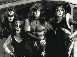  吻乐队（Kiss） ~London, England...May 10, 1976