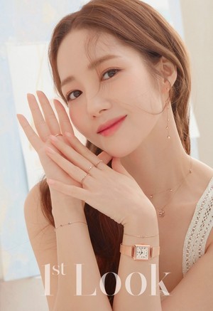  Park MinYoung For 1st Look Vol.173