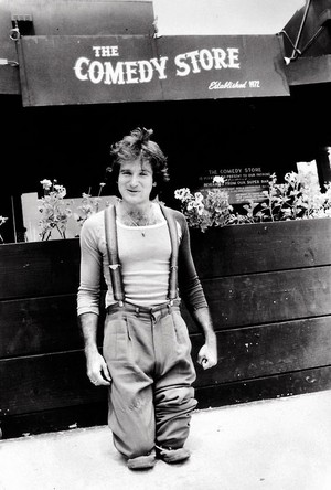 Robin BTS of Mork and Mindy
