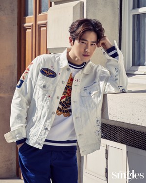  SUHO FOR SINGLES MAGAZINE APRIL ISSUE