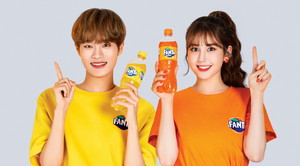  Somi and Daehwi for Fanta