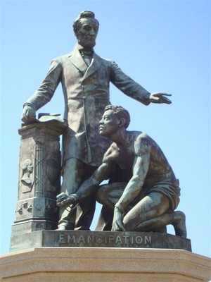  Statue Of Abraham لنکن