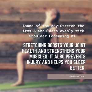  Stretching arms & shoulders
