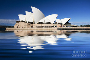  Sydney Opera House