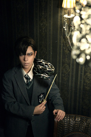 Tom Riddle Cosplay