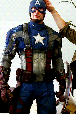  Chris Evans as Captain America: The First Avenger (2011) BTS