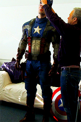  Chris Evans as Captain America: The First Avenger (2011) বাংট্যান বয়েজ