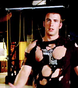  Chris Evans as Johnny Storm/Human Torch in Fantastic Four (2005)