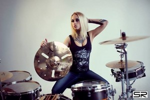  trommelaar, drummer Girl