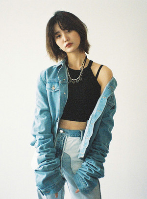  EXID Junghwa for Nylon Giappone 2019