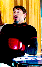  Iron Man - Tony Stark