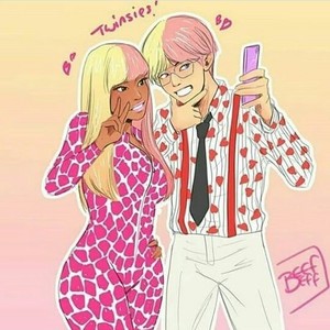  Nicki and V Selfie