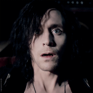 Tom Hiddleston as Adam in Only những người đang yêu Left Alive (2013)