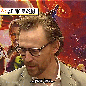 Tom w/Benedict Cumberbatch: What super powers would toi like?