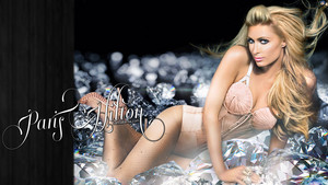  Paris Hilton