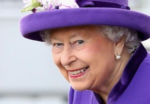  Her Majesty, 皇后乐队 Elizabeth II