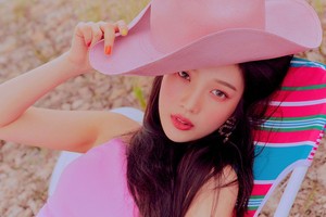  Joy is the epitome of charm and grace in individual teaser Обои for 'The ReVe Festival: день 2'