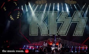  KISS ~Cincinnati, Ohio...August 29, 2019 (Riverbend muziek Center)