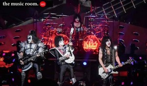  吻乐队（Kiss） ~Cincinnati, Ohio...August 29, 2019 (Riverbend 音乐 Center)