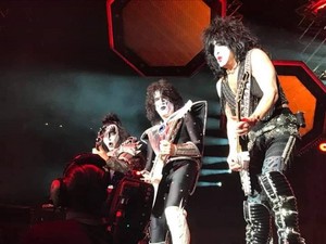  吻乐队（Kiss） ~Des Moines, Iowa...September 3, 2019 (Wells Fargo Arena)