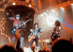  吻乐队（Kiss） ~Lakeland, Florida...June 15, 1979