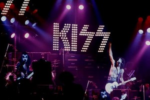  KISS (NYC) March 21, 1975