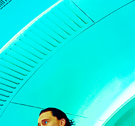  Loki plus रंग